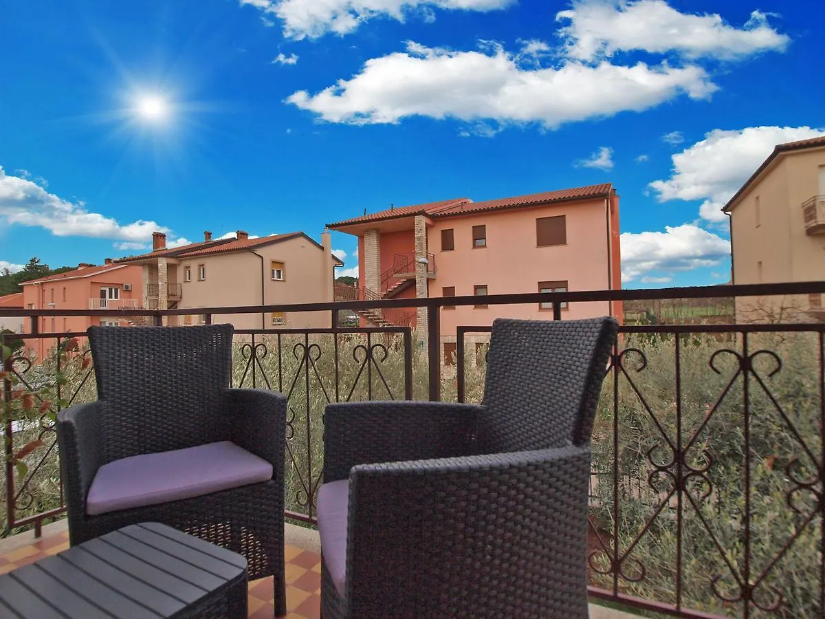 Apartment Luciano 1540 Pula